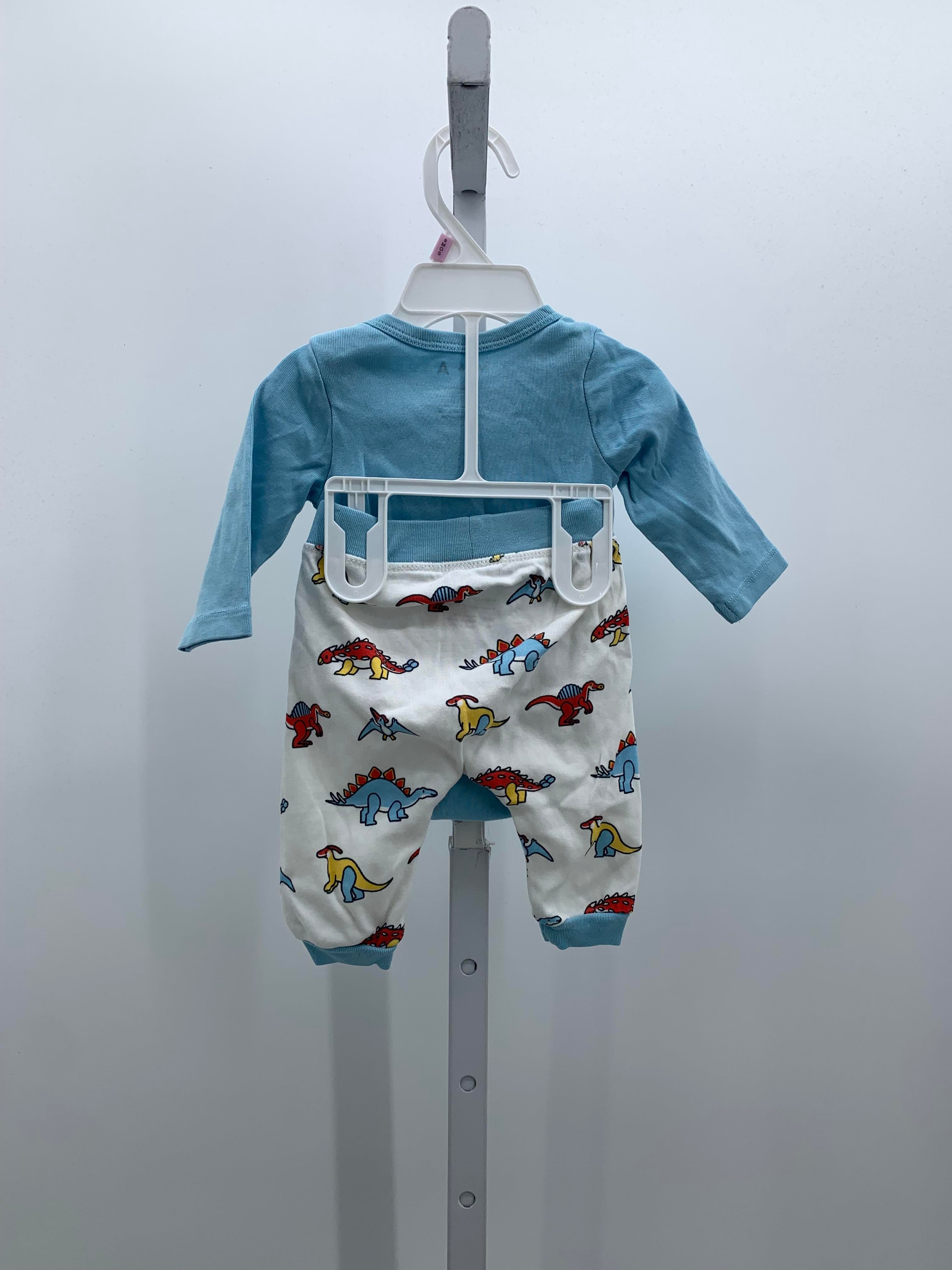 DINOS SHIRT AND PANTS.