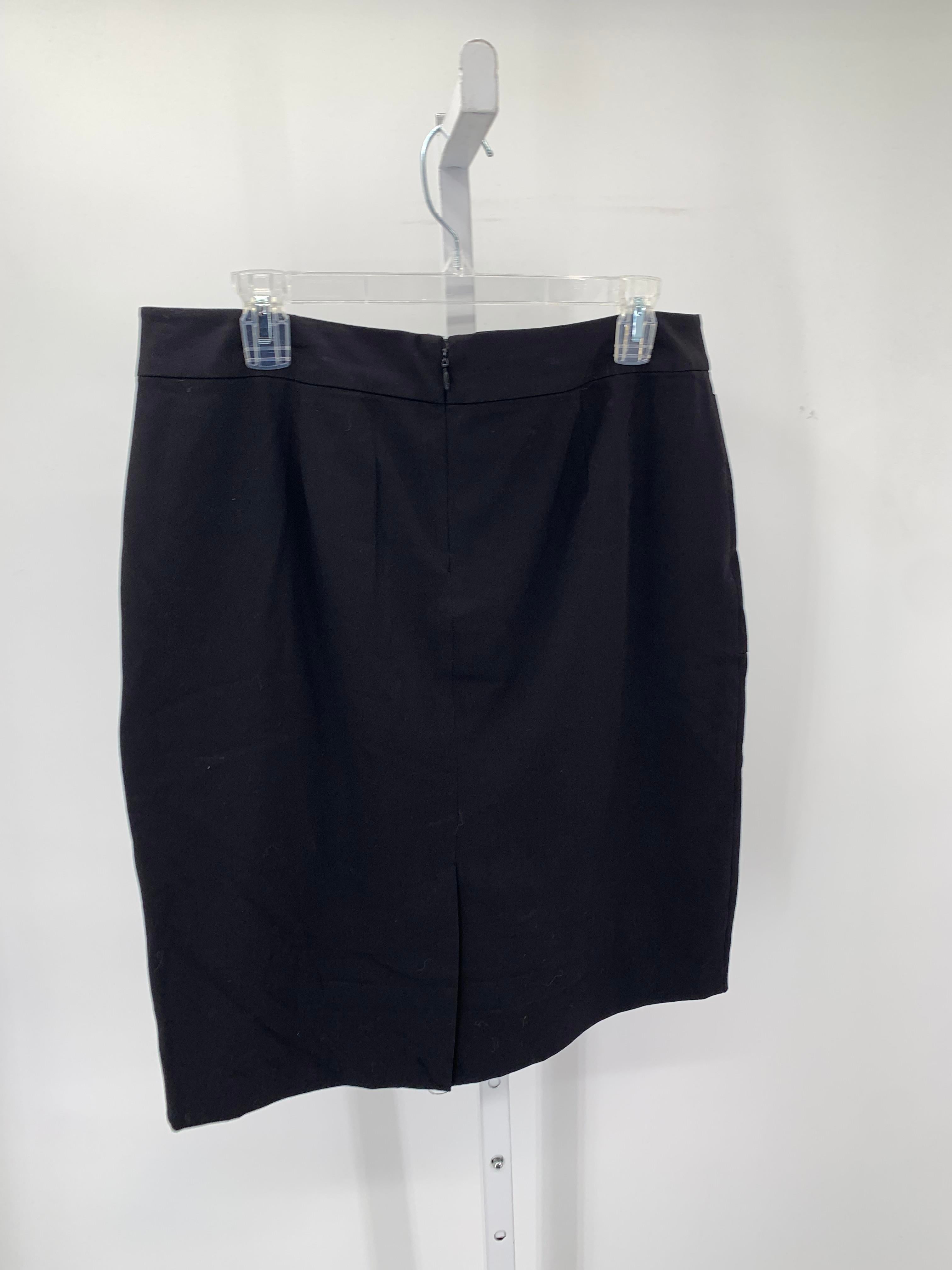 Daisy Fuentes Size 12 Misses Skirt