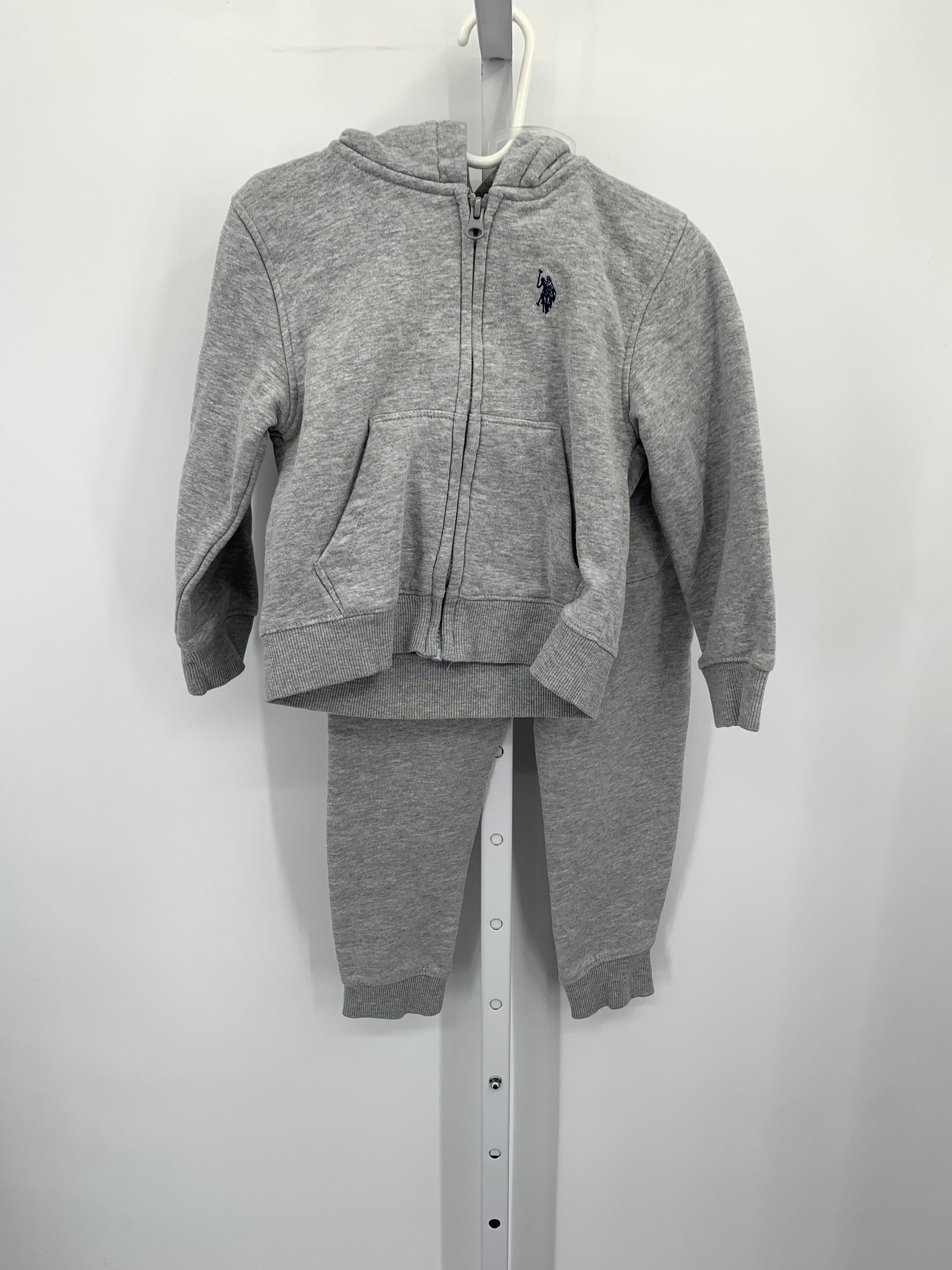 HOODED ZIP KNIT JACKET AND PANTS