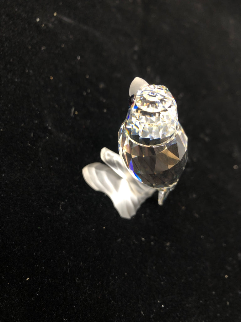 CRYSTAL PARROT W/PINK EYES SWAROVSKI.