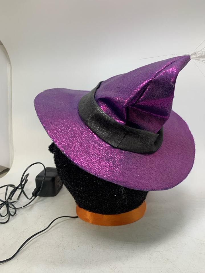 LIGHT UP BLACK CAT IN HAT