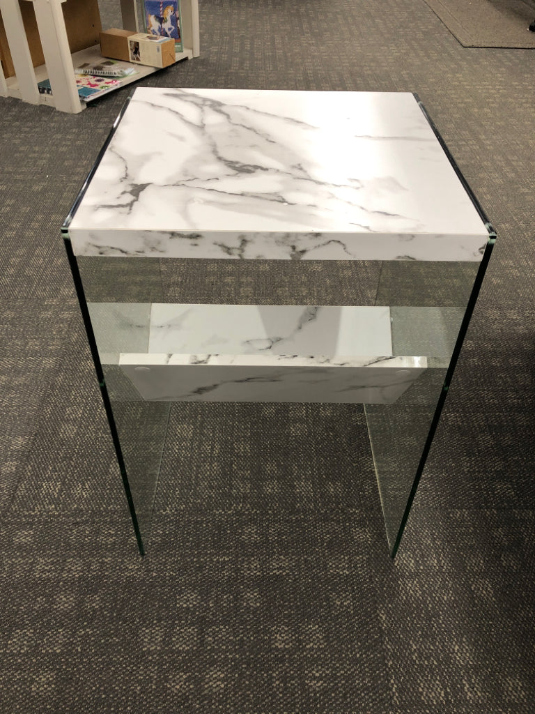 FAUX MARBLE END TABLE W/GLASS SIDES & FAUX MARBLE SLANTED SHELF.