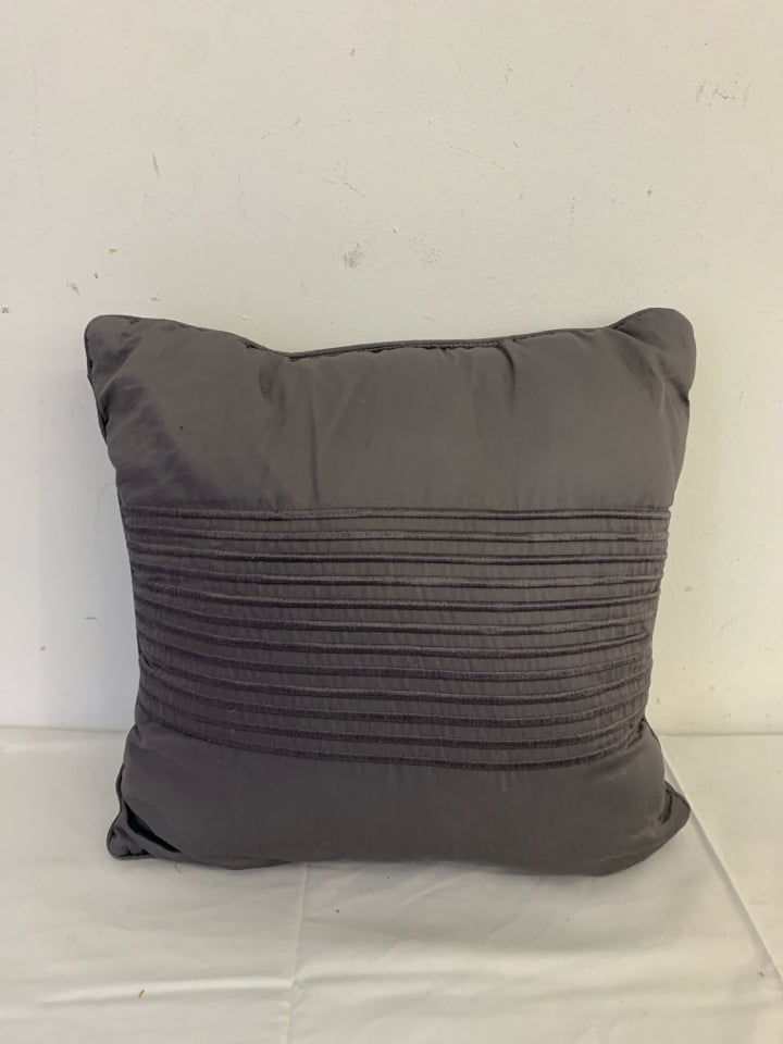 SQUARE GREY PILLOW.