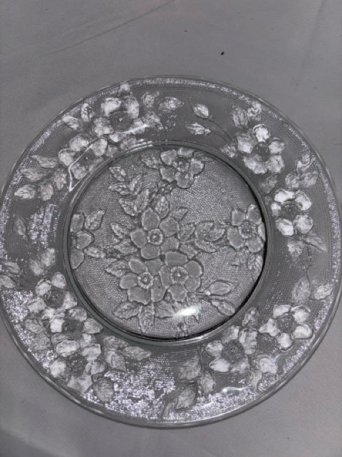 4 EMBOSSED FLOWERS GLASS PLATES.