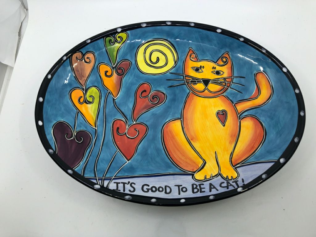 HAPPY CAT FOOTED OVAL CERAMIC PLATTER W/ ORANGE CAT + COLORFUL HEARTS.