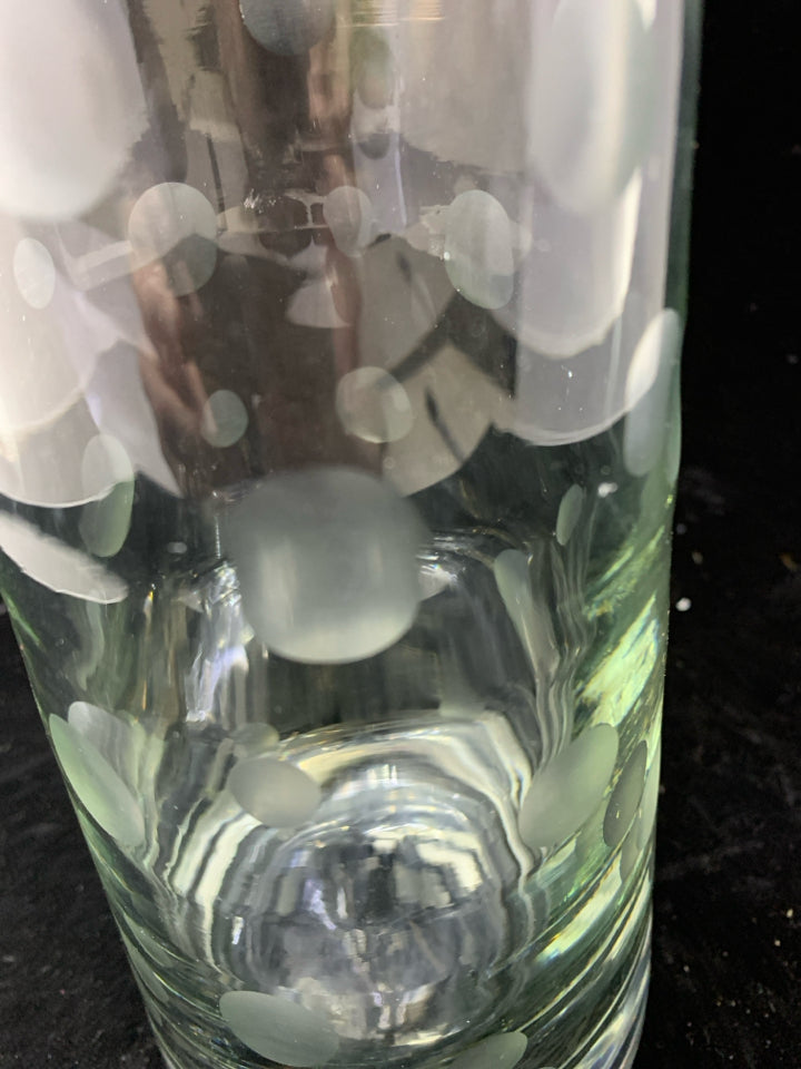SKINNY GLASS VASE W/EMBOSSED DOTS.