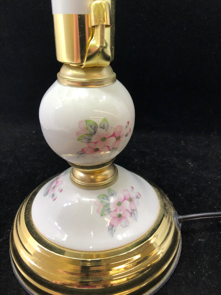 GOLD/BLUE GLASS TOUCH LAMP WITH FLOWERS.