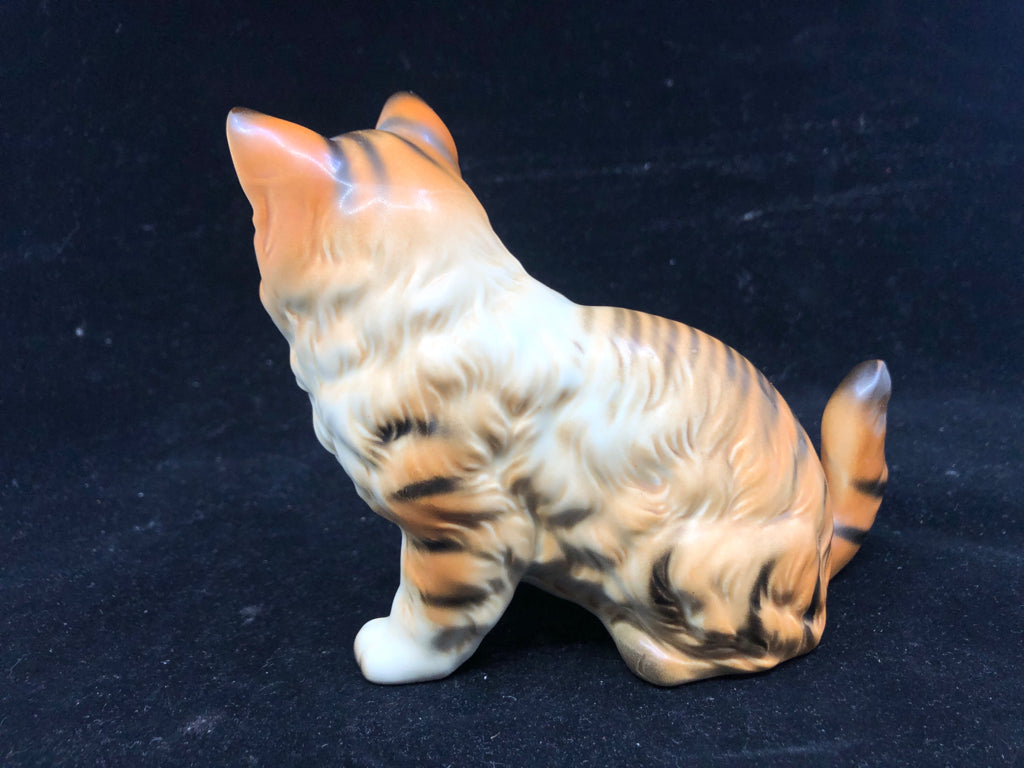 VTG SMALL CERAMIC TIGER CAT FIGURE.