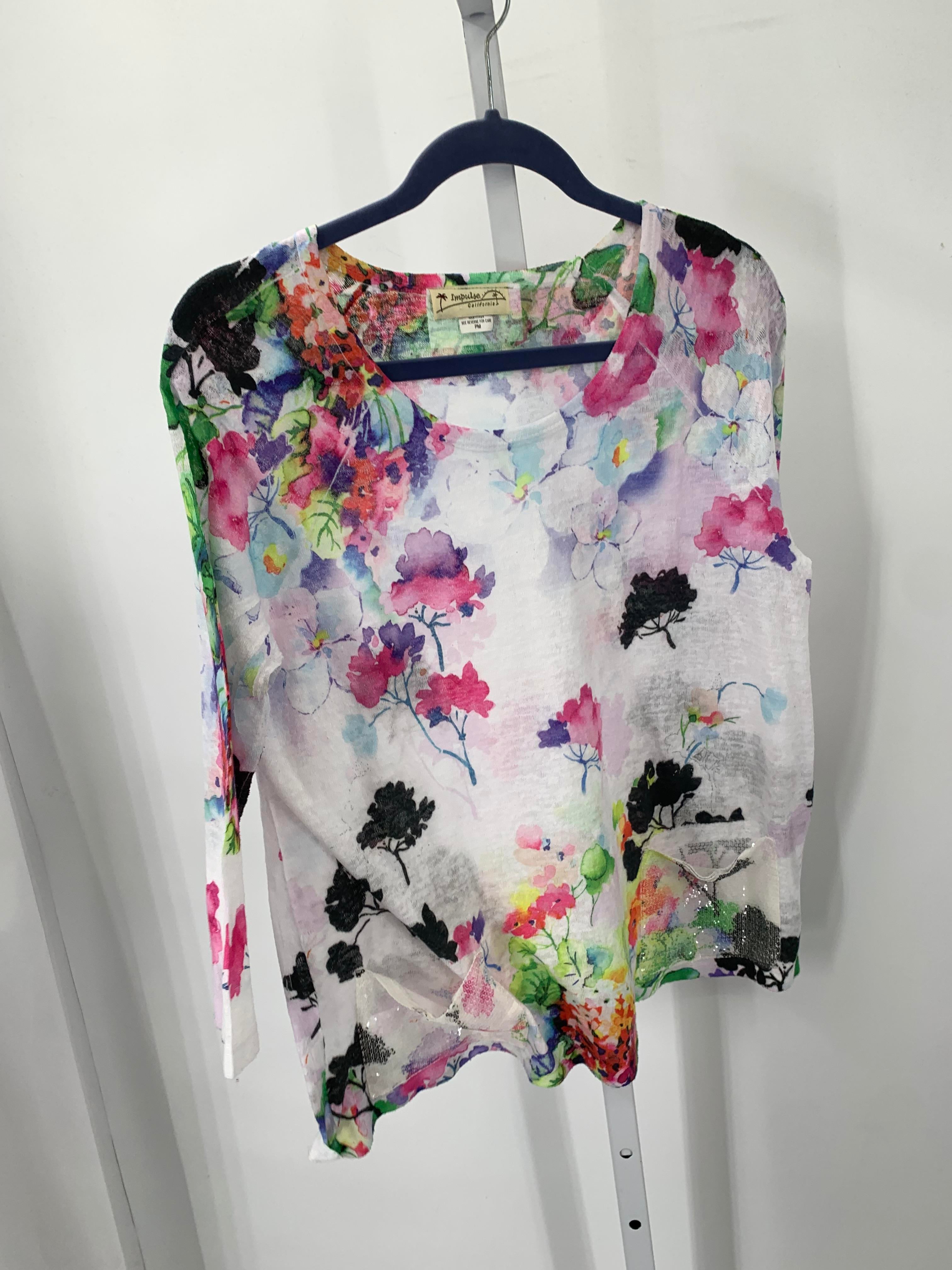 Size Medium Petite Petite 3/4 Sleeve Shirt