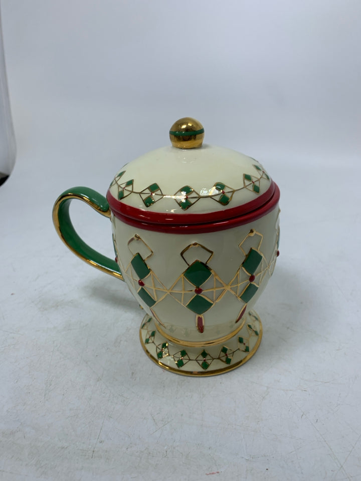 WATERFORD HOLIDAY HEIRLOOM COVERED MUG.