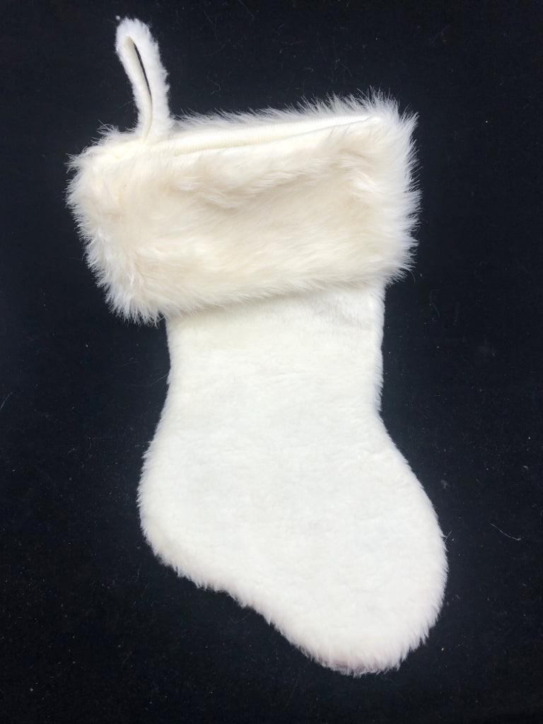 WHITE FAUX FUR STOCKING.