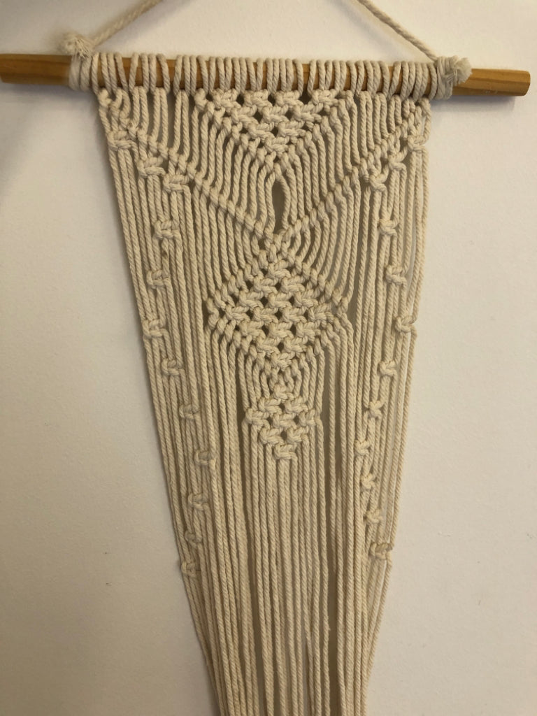 WHITE MACRAME WALL ART.
