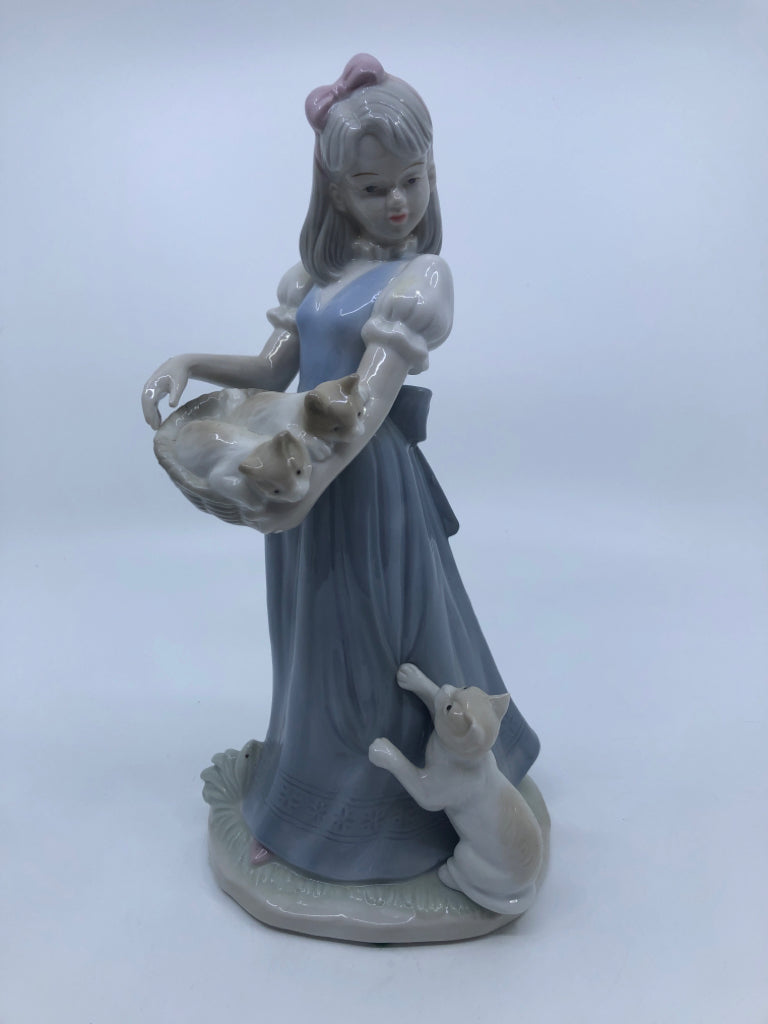 GIRL W/KITTENS PORCELAIN FIGURINE.