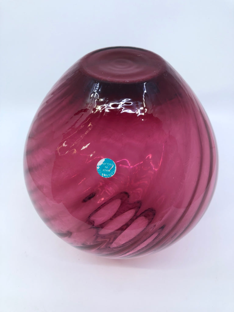 CRANBERRY CRYSTAL SWIRL OPTIC RED VASE.