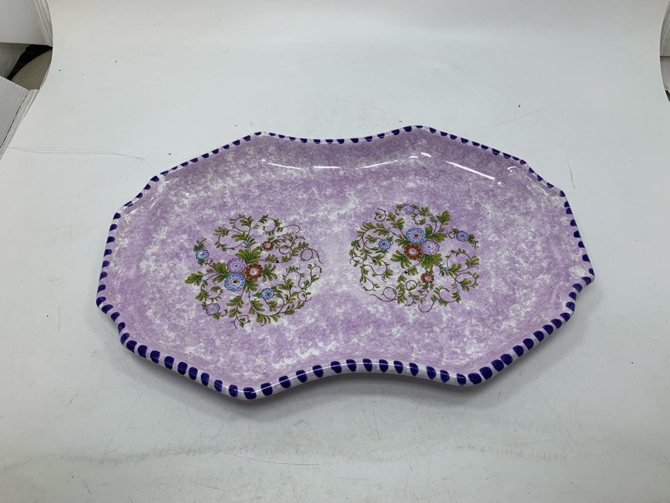 SPONGE DETAILED TRAY W/ FLOWERS TERRA COTTA.
