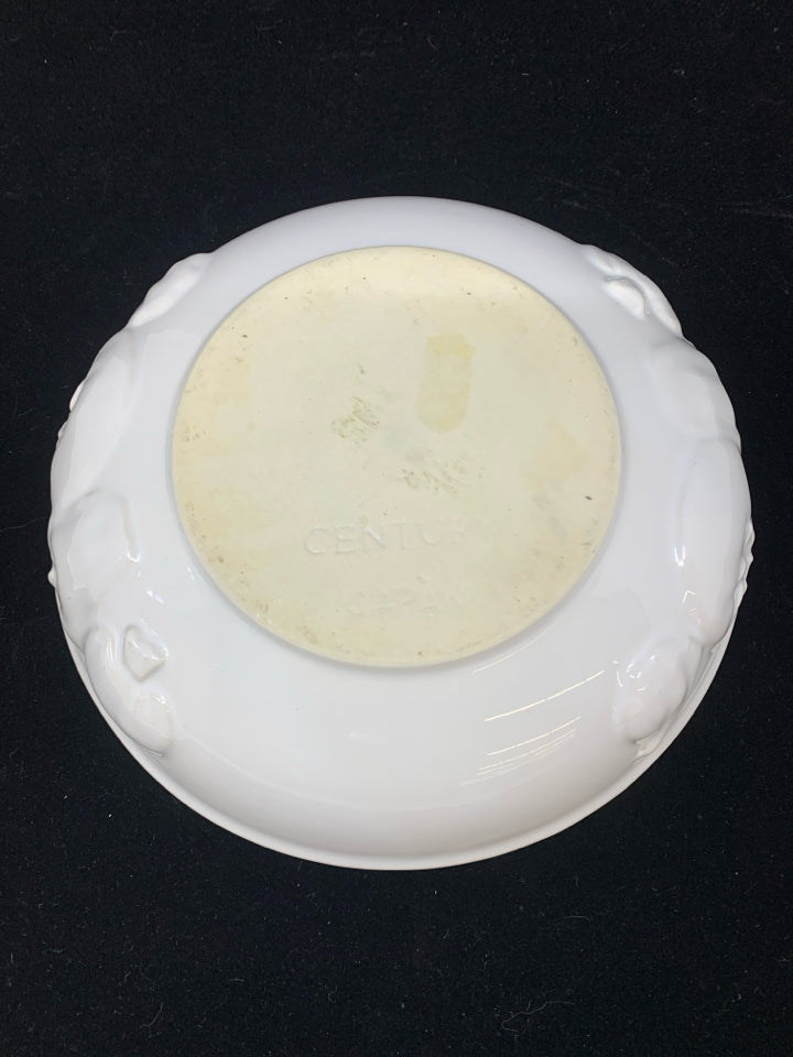 CENTURY CERAMIC WHITE BOWL FRUIT DESIGN.