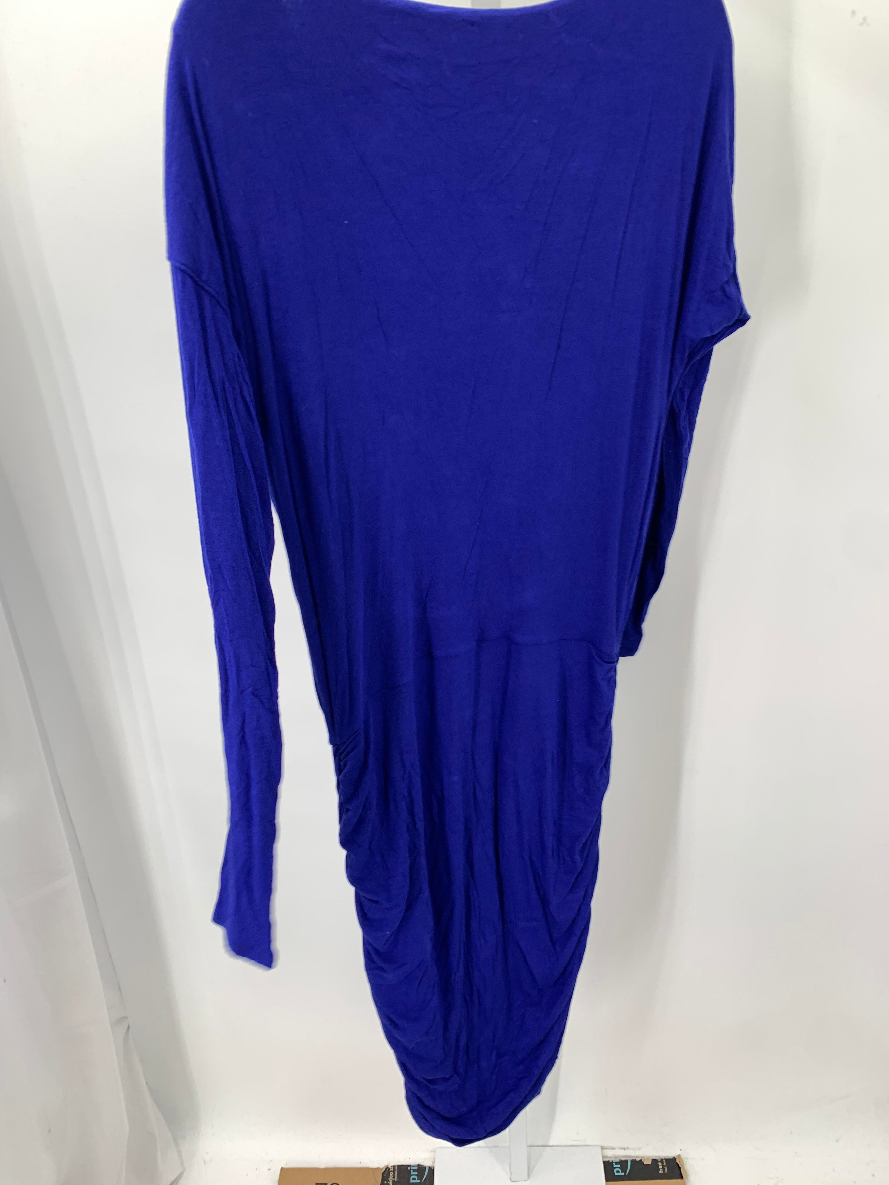 Athleta Size Medium Misses Long Sleeve Dress
