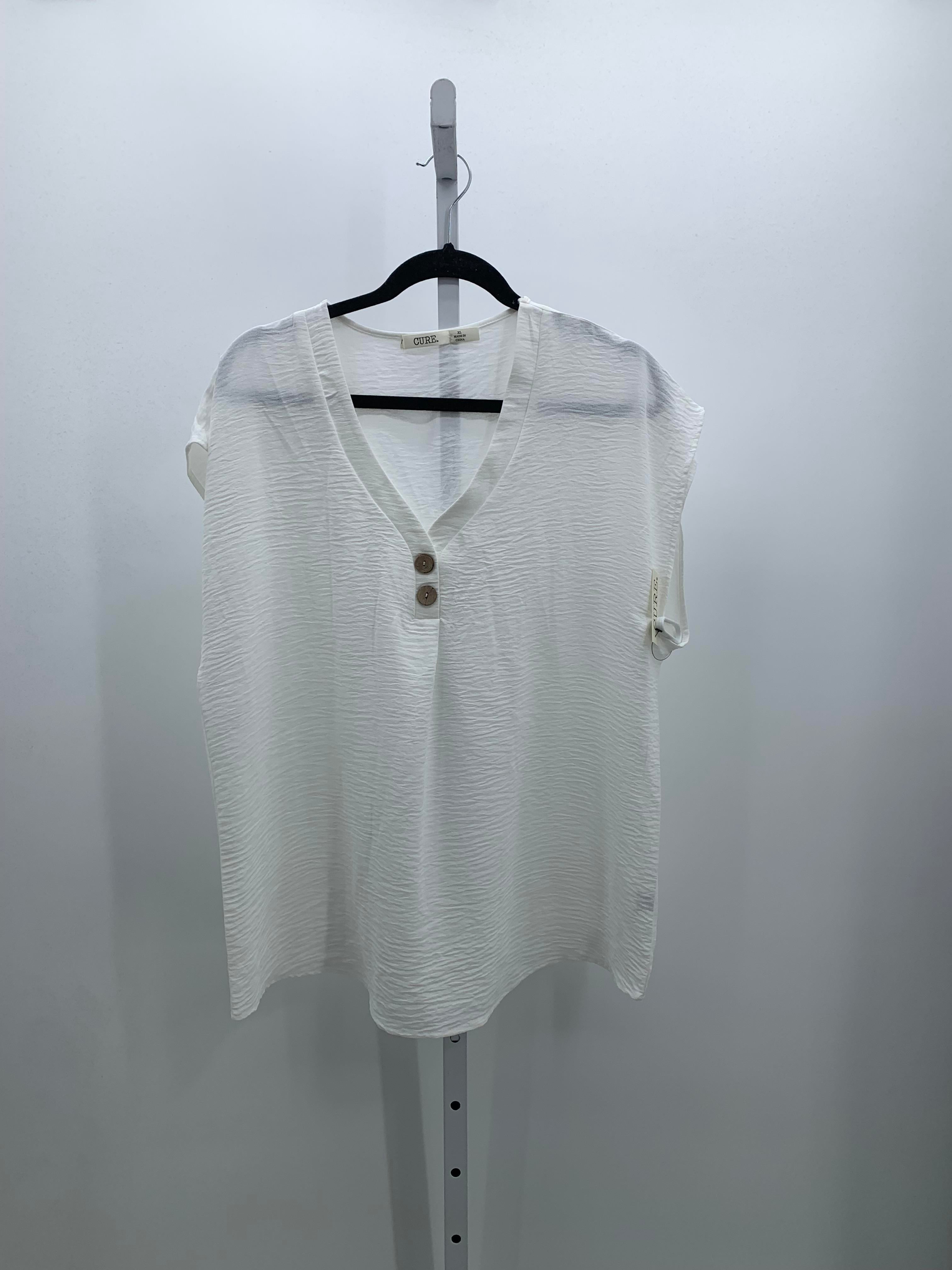 cure Size Extra Large Misses Sleeveless Shirt