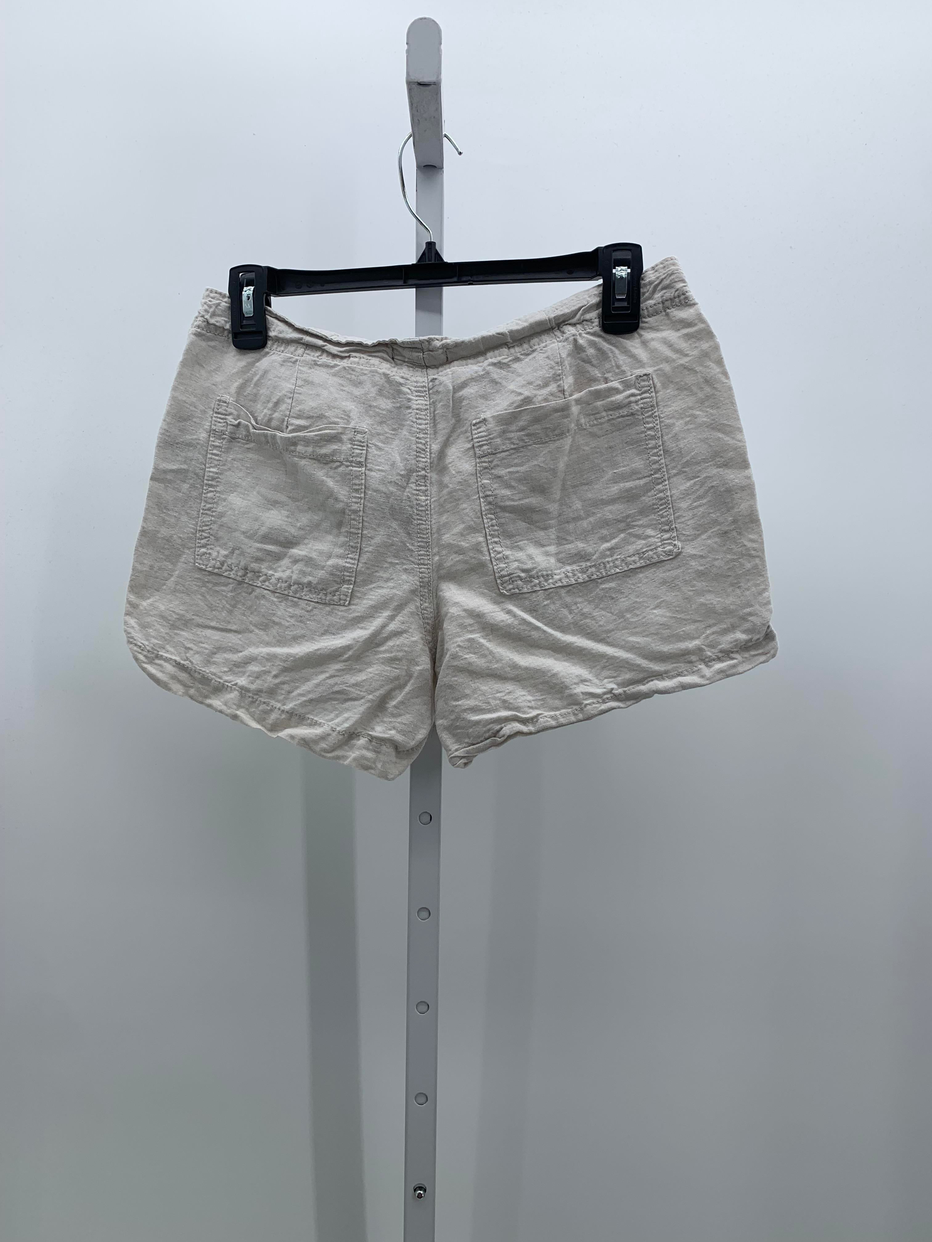 Gap Size 2 Misses Shorts
