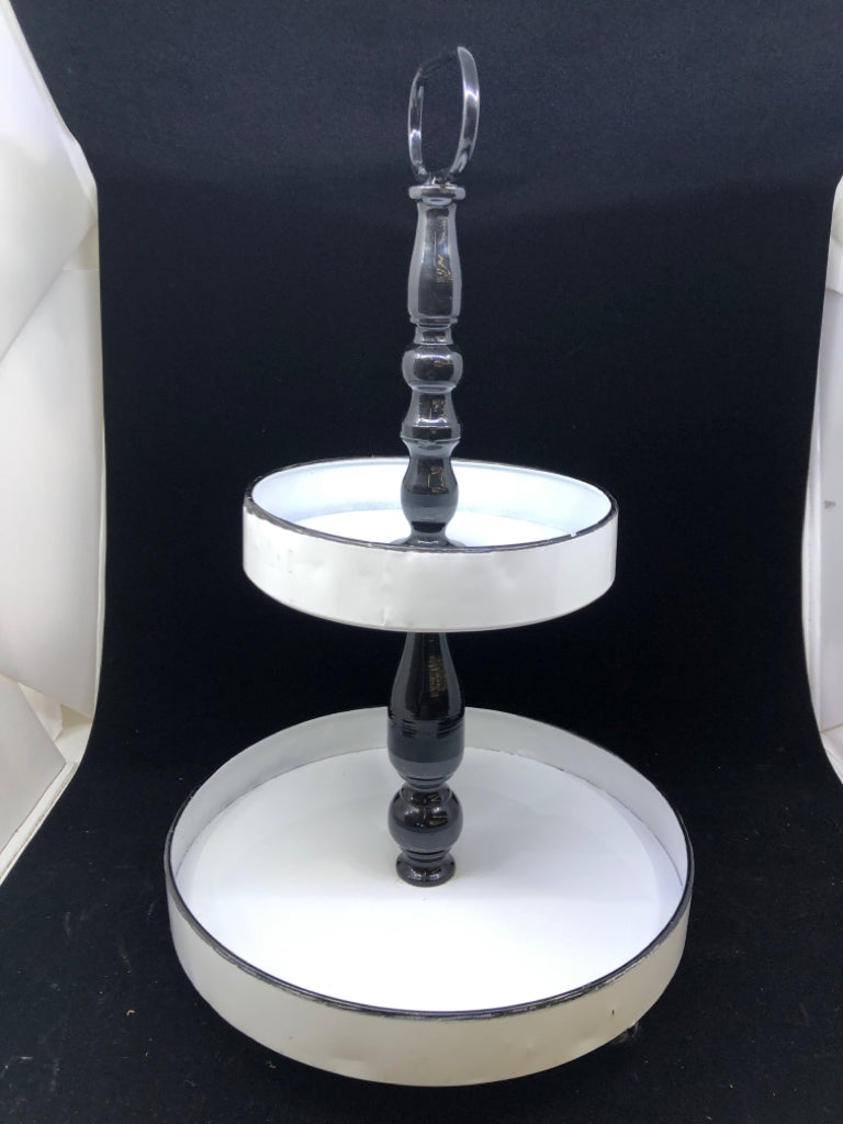2 TIER WHITE METAL SERVER, BLACK HANDLE.