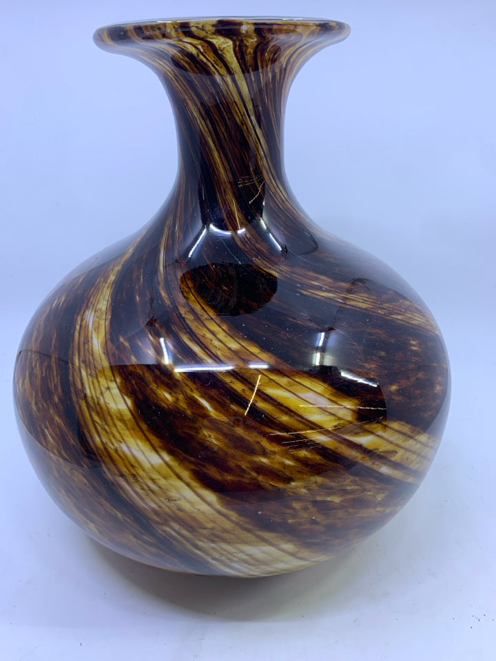 DARK BROWN SWIRL HEAVY GLASS VASE.