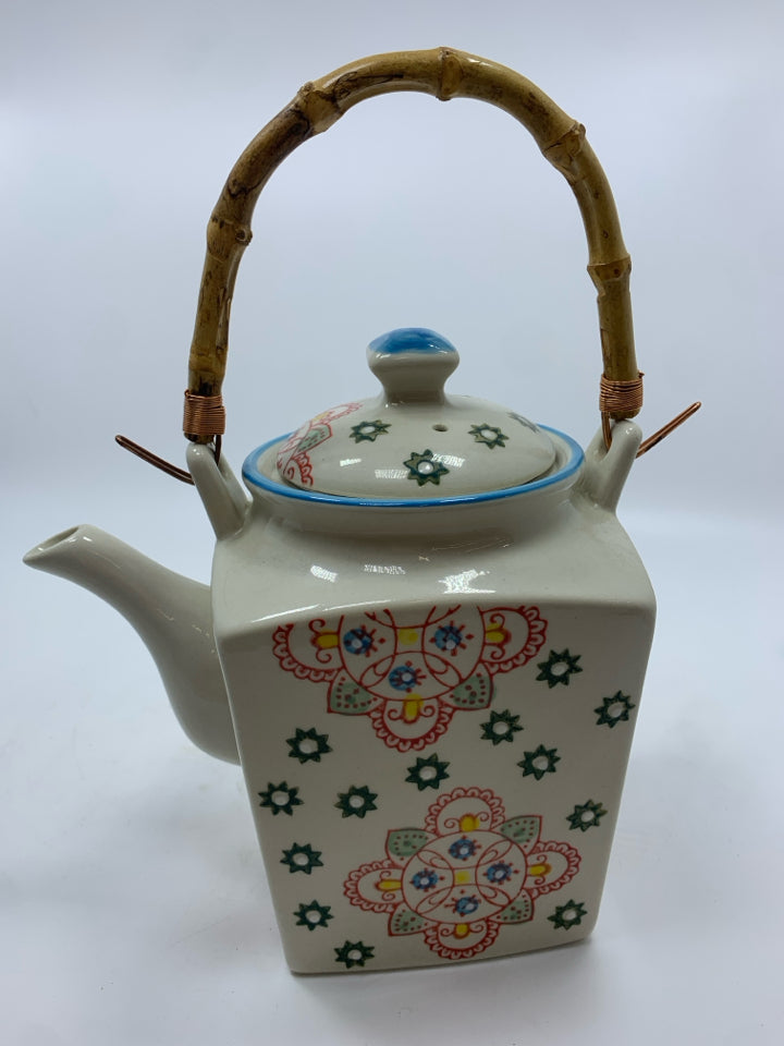 TEA POT W/FLORAL MEDALLION DESIGN+BAMBOO HANDLE.