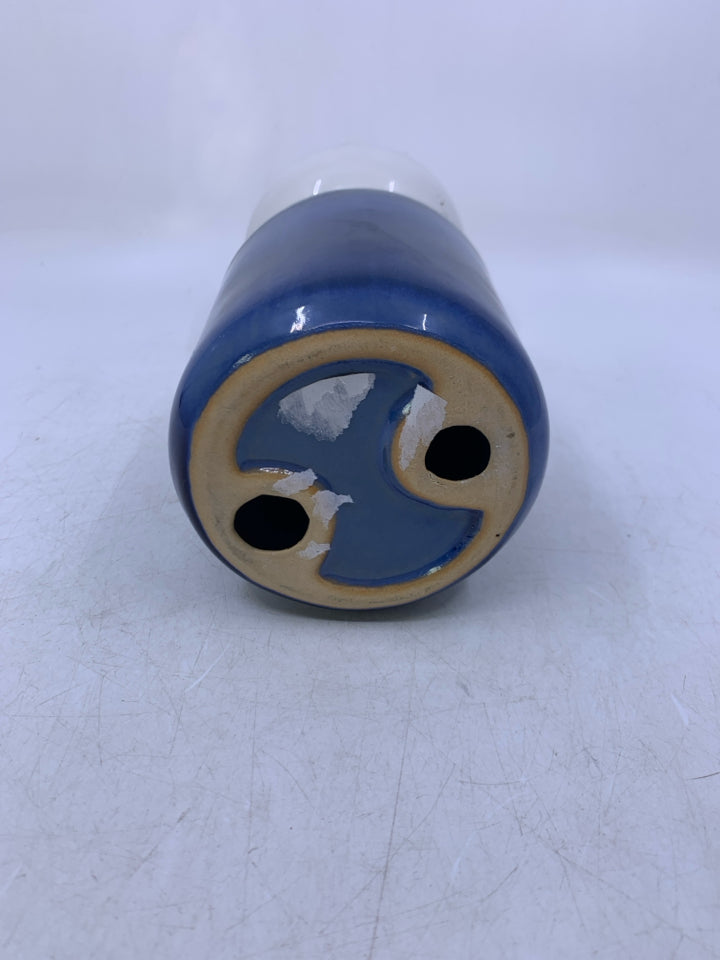 OMBRE CERAMIC PILLAR CANDLE HOLDER WHITE/BLUE.