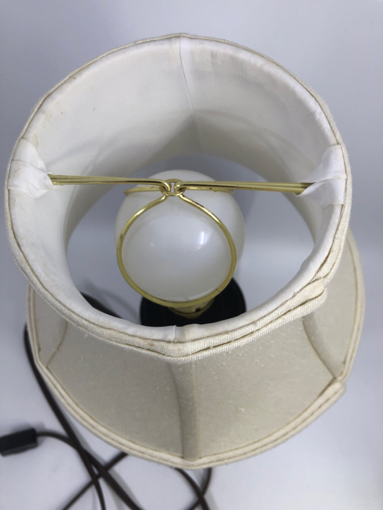 SMALL CERAMIC TABLE LIGHT BLUE LAMP W/WOODEN BASE AND CREAM COLORED SHADE.