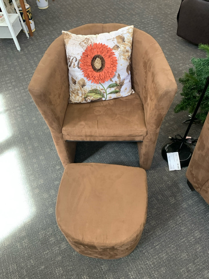 BROWN BARREL CHAIR W OTTOMAN.