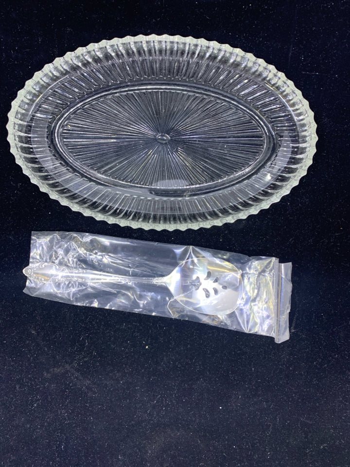NIB SPECIAL OCCASIONS OVAL TRAY W SPOON.