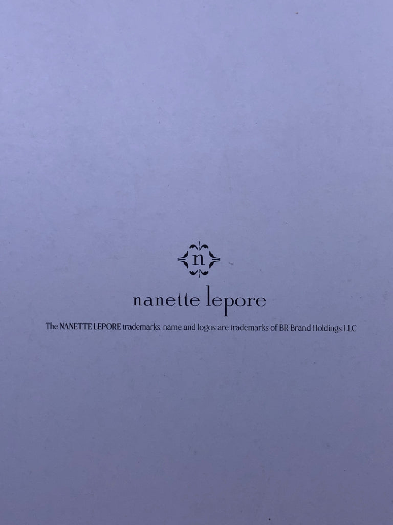NIP SILVER SPARKLES SQUARE CLOCK NANETTE LEPORE.