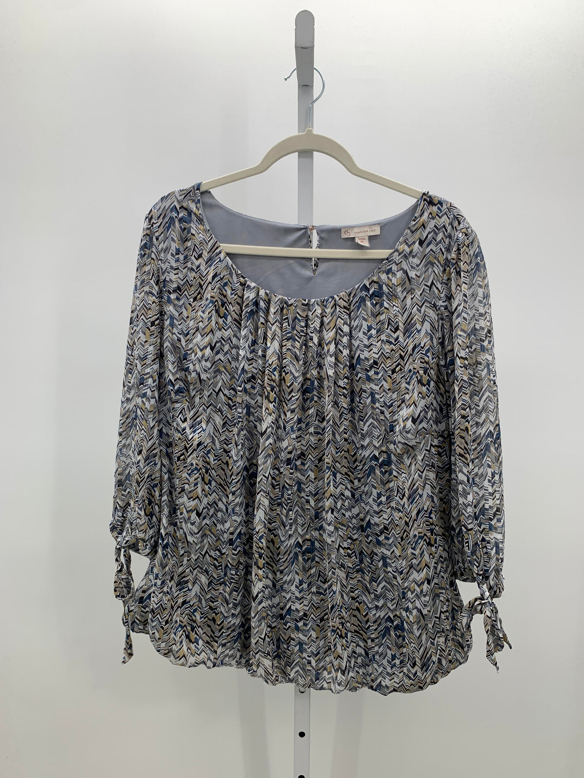 db Size 2X Womens 3/4 Sleeve Shirt