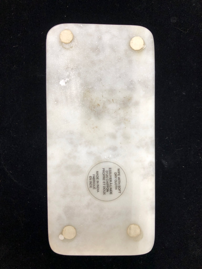 WHITE MARBLE SALT CELLAR.