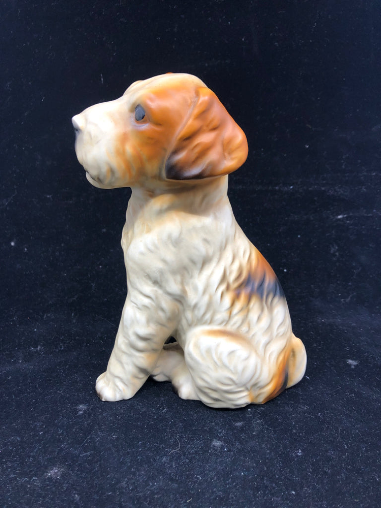 VTG BLACK ORANGE CERAMIC DOG FIGURE.