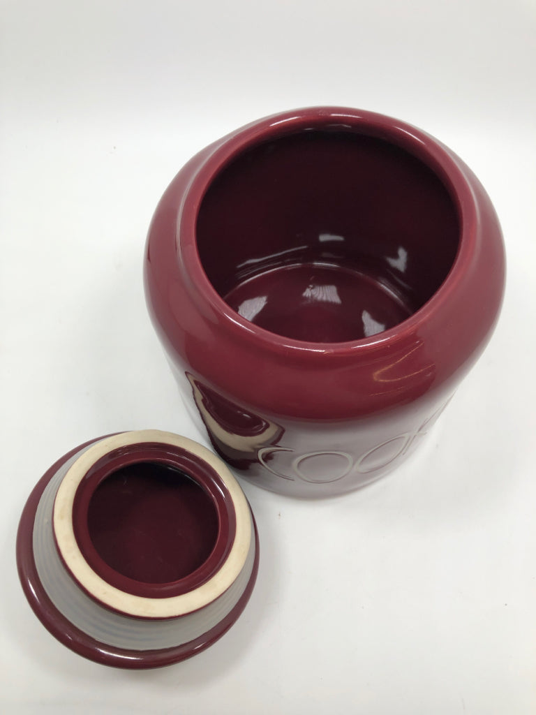 RAE DUNN MAROON COOKIE JAR.