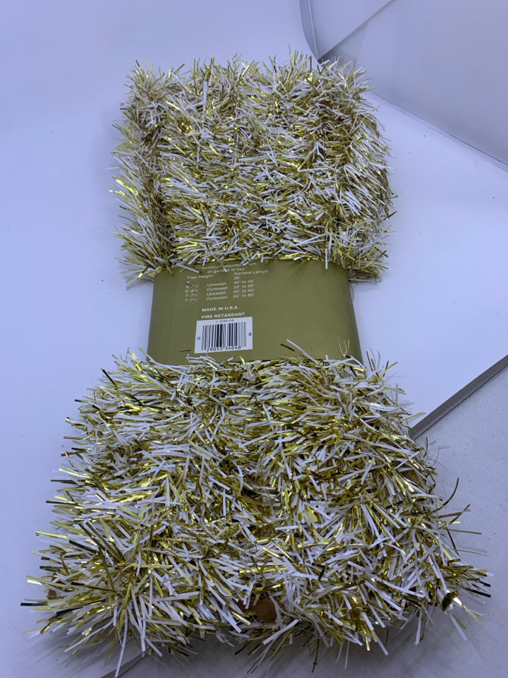 NIP GOLD/WHITE GARLAND.