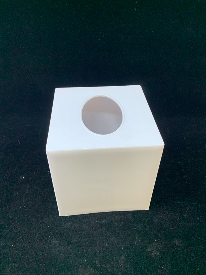 WHITE PLASTIC TISSUE BOX COVER.