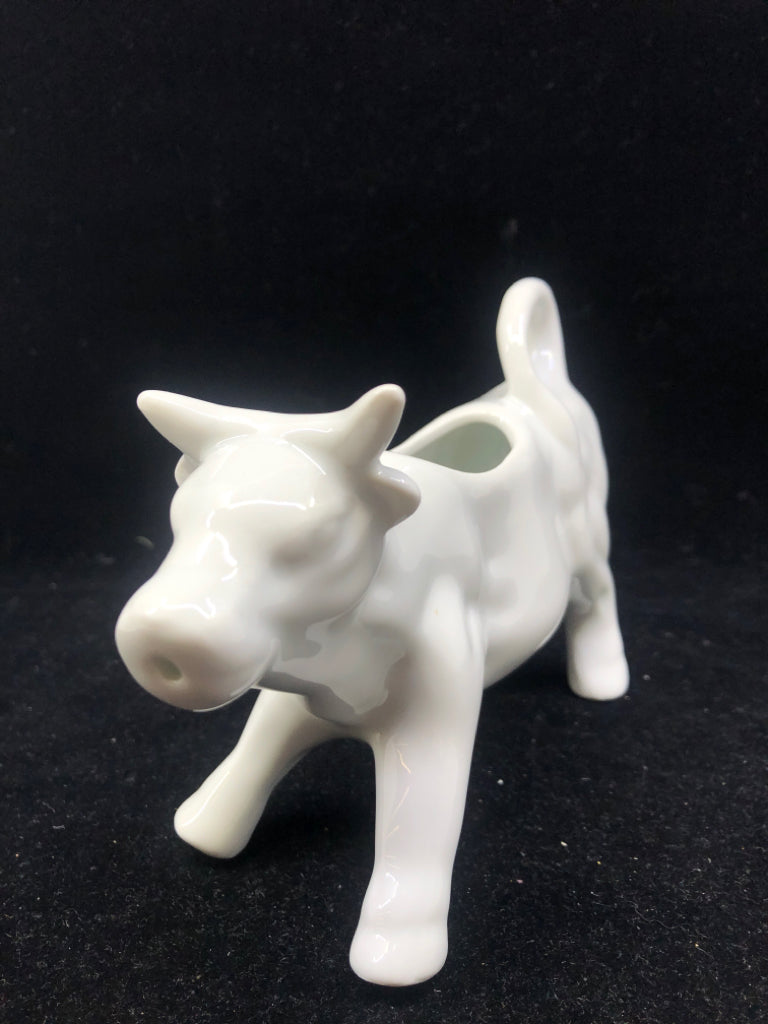 WHITE COW CREAMER.