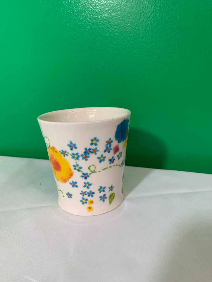 COLORFUL FLORAL STARBUCKS MUG.