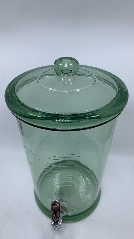 GREEN PLASTIC DRINK DISPENSER.