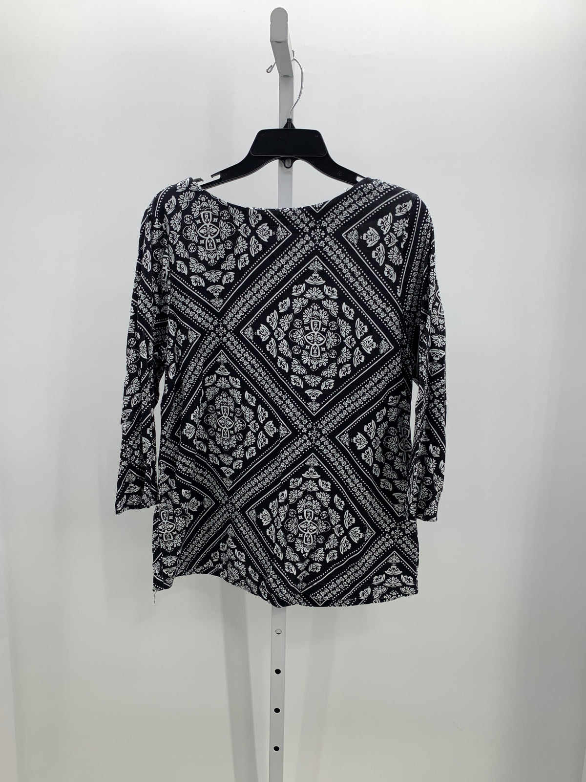 Croft & Barrow Size Large Misses 3/4 Sleeve Shirt