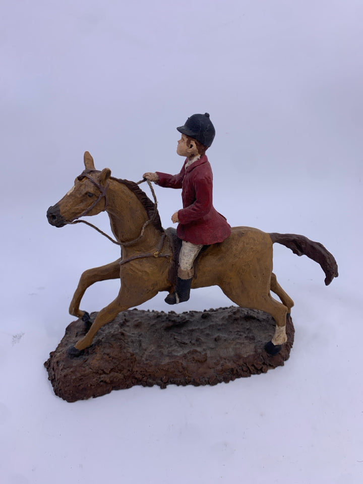 RESIN HORSE RIDER.