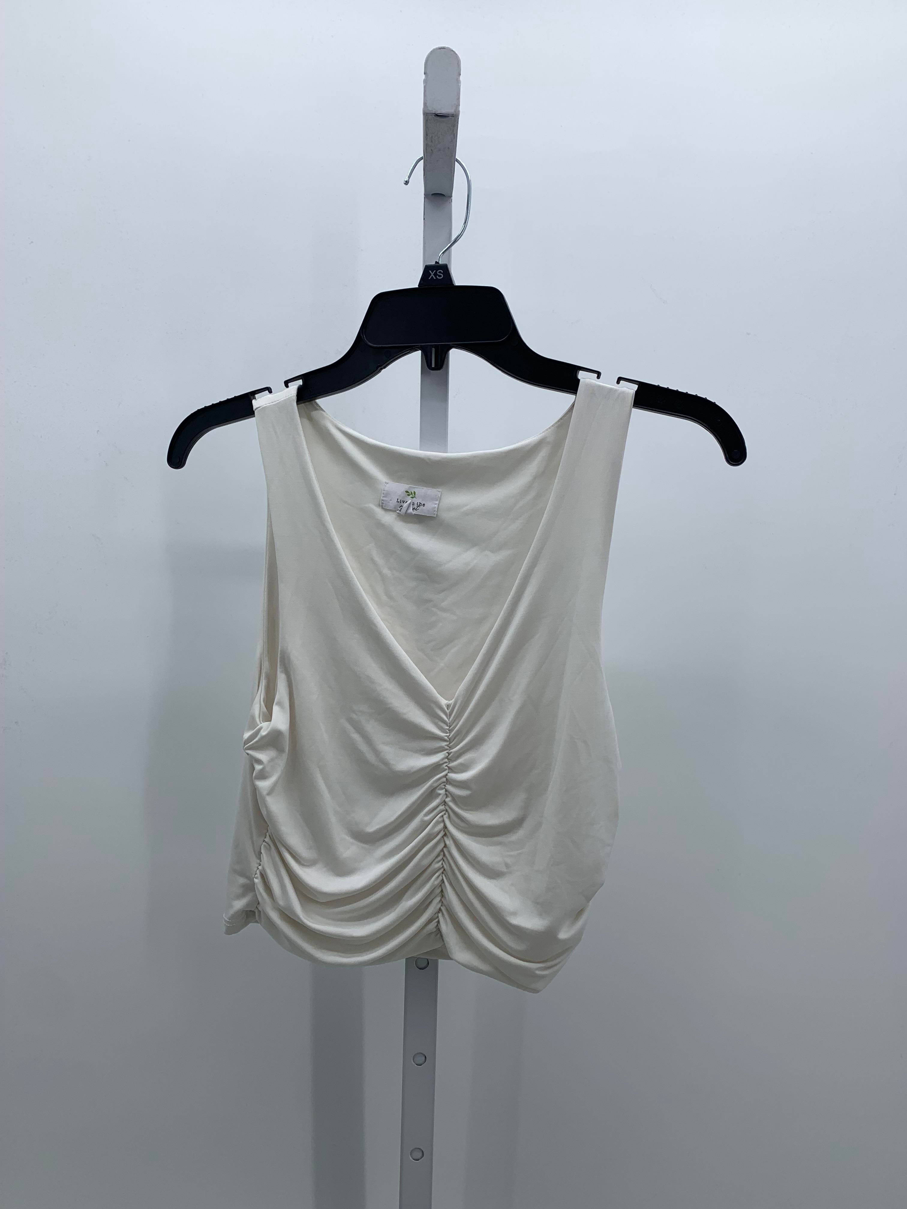 Size Medium Juniors Tank