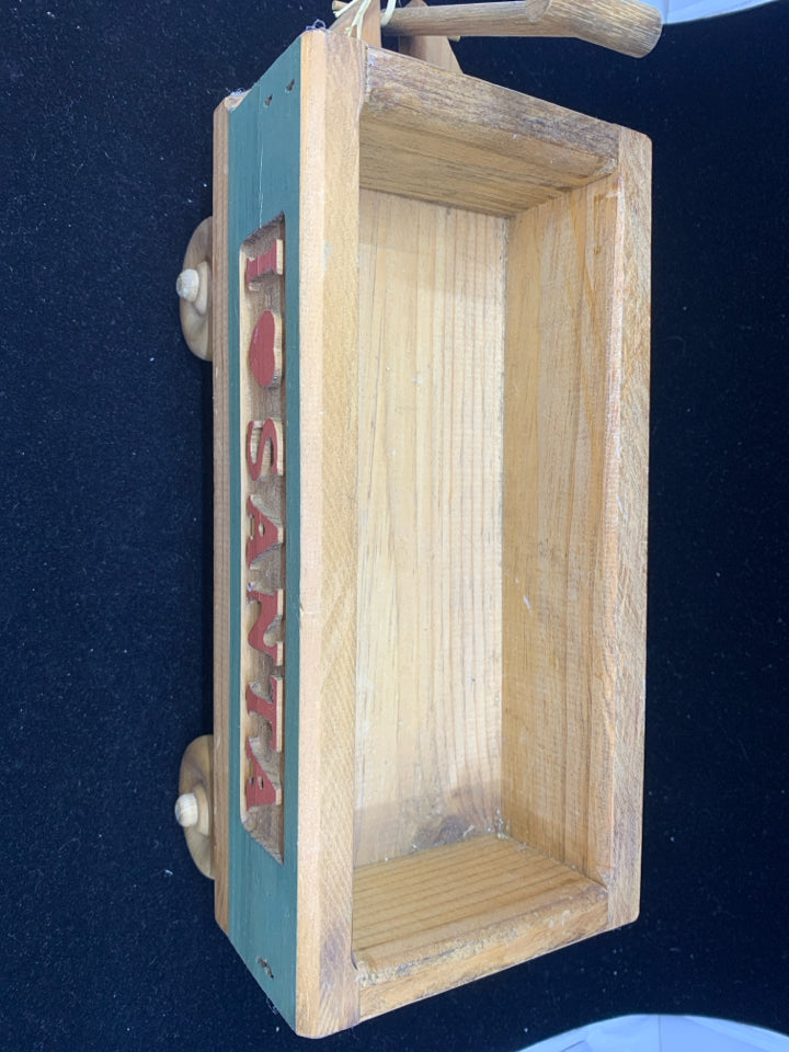 VTG I HEART SANTA DECORATIVE WAGON.