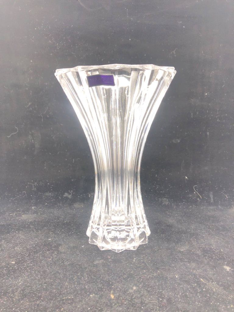 MARQUIS BY WATERFORD ELLISTON VASE.