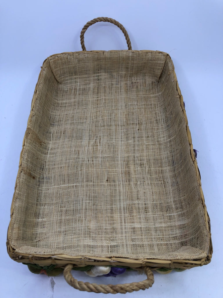 WOVEN TRAY W/EMBOSSED GRAPES.