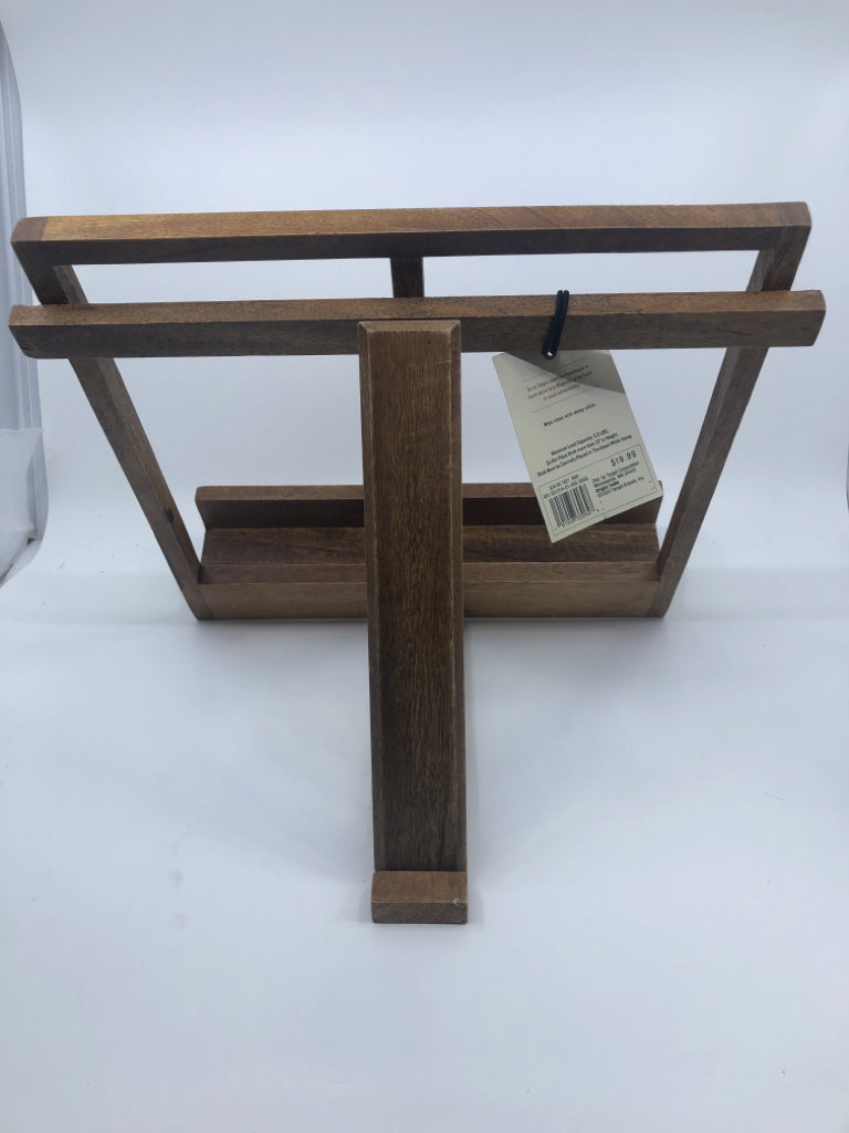 NEW W/TAG WOODEN COOKBOOK HOLDER.