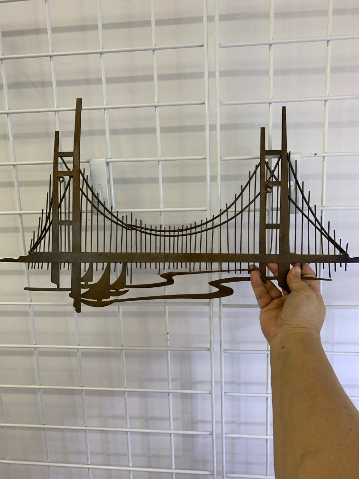 METAL BRIDGE WATER BOAT WALL HANGING.