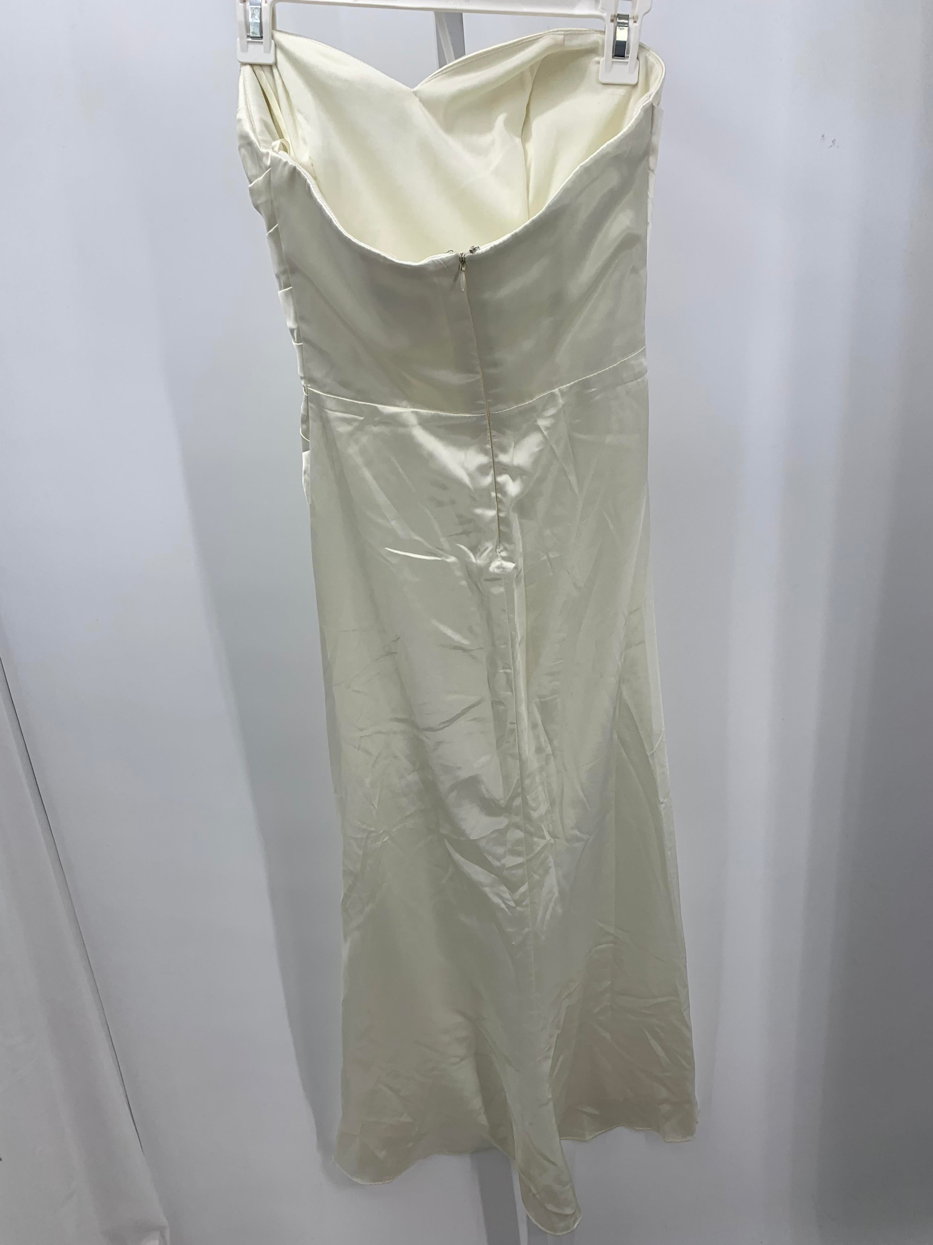 Size Small Juniors Sleeveless Dress