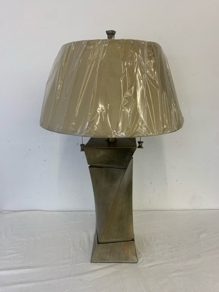 LARGE GOLD TWIST BASE LAMP W/ 2 PULL CHAINS NEW GOLD SHADE.